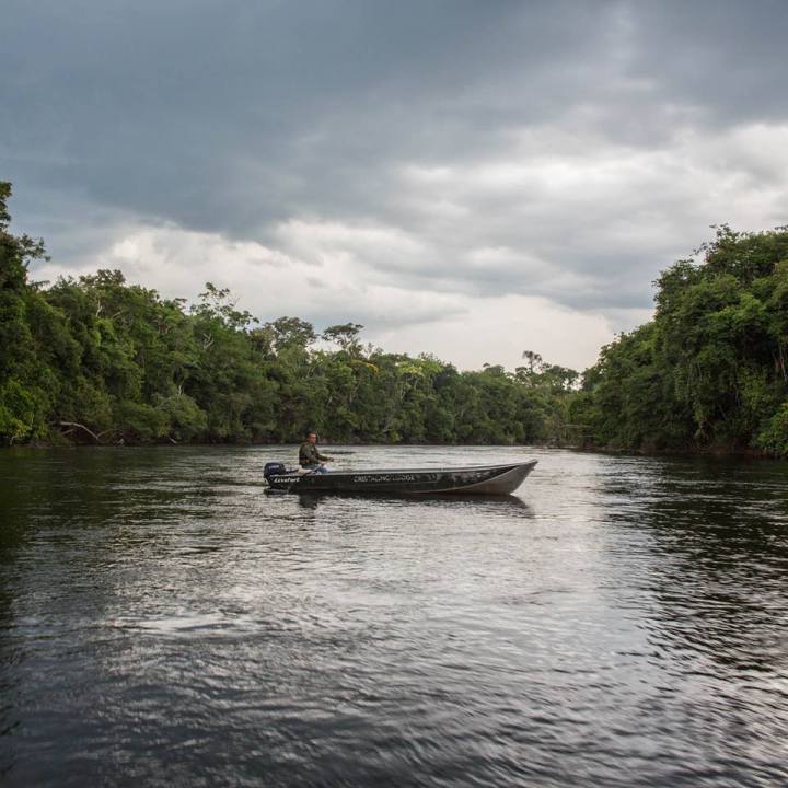 barco-cristalino-lodge