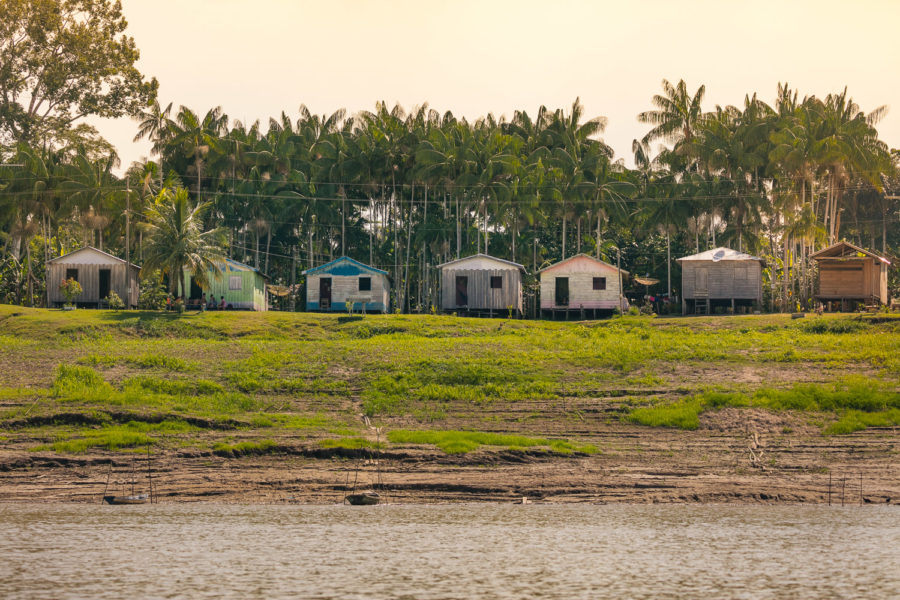 368737_dee6c9abe2324bf198ba15bfed6e5099_mv2